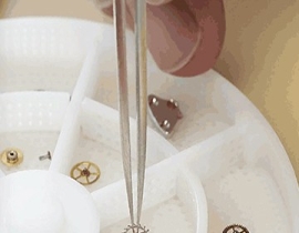 上海劳力士表盘有雾气